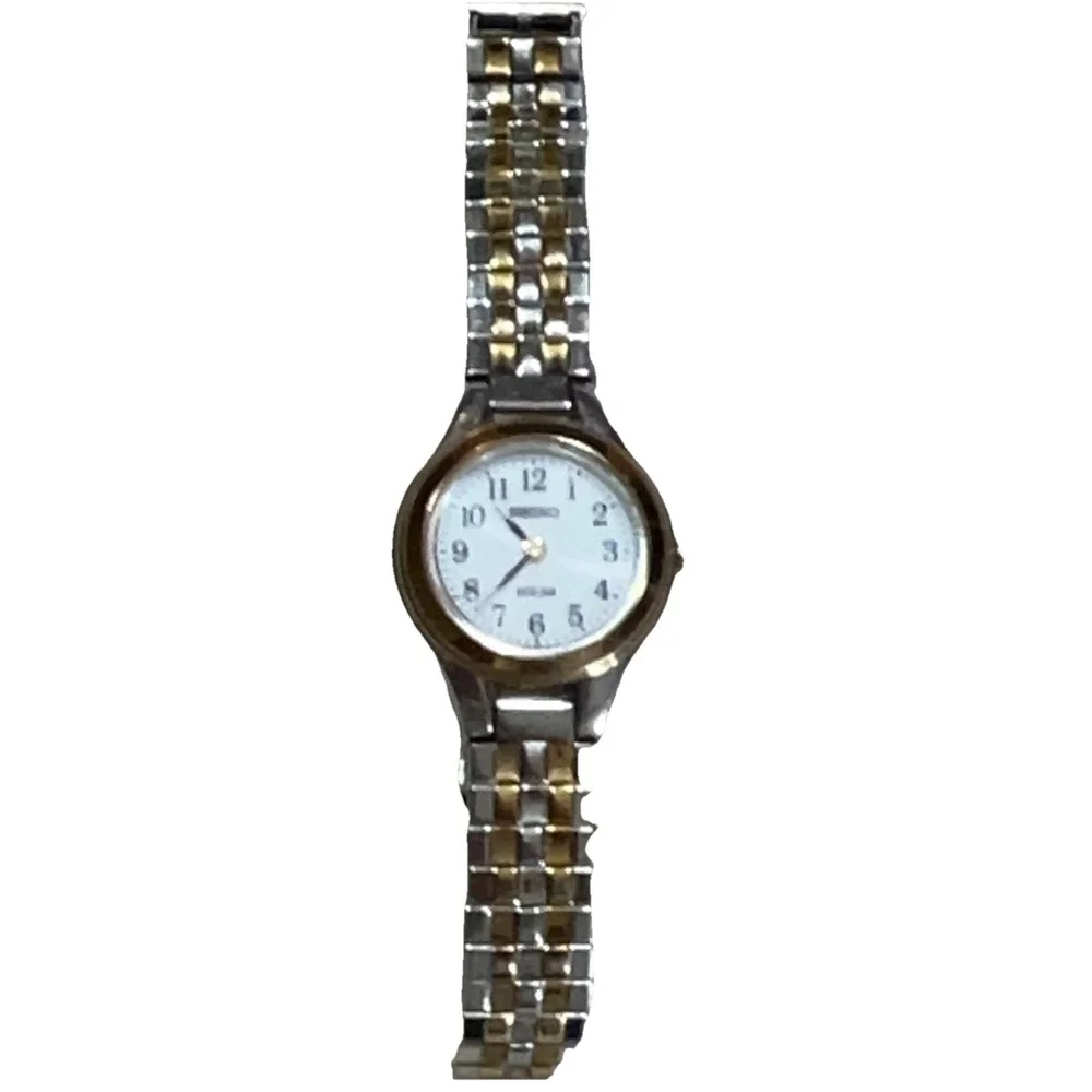 Seiko SUP100 Women's Core Solar White Dial‎ Wrist Watch Running/Working 23mm VTG
